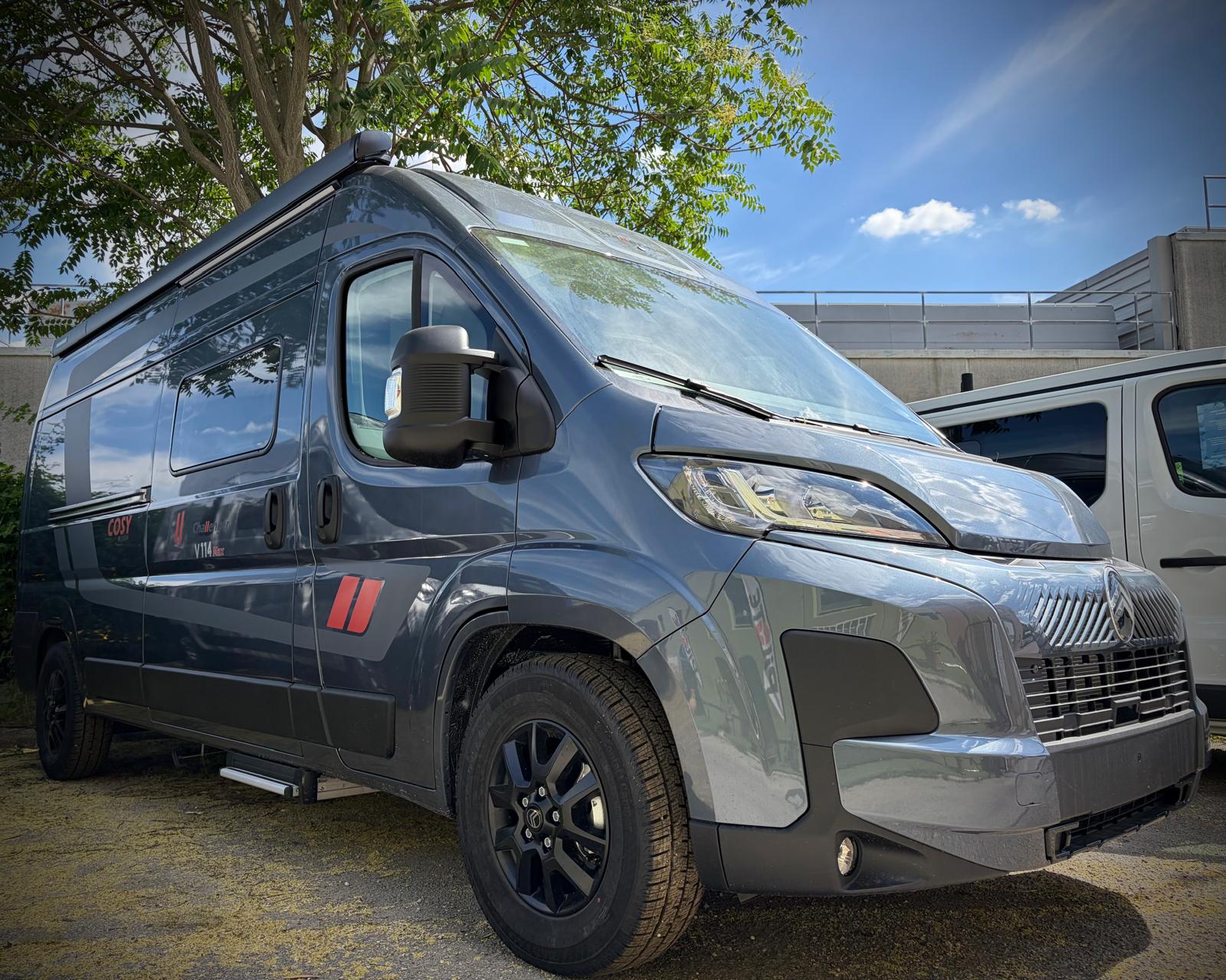 Challenger Van Cosy V114M  - Camper Van in vendita da Ippocamper
