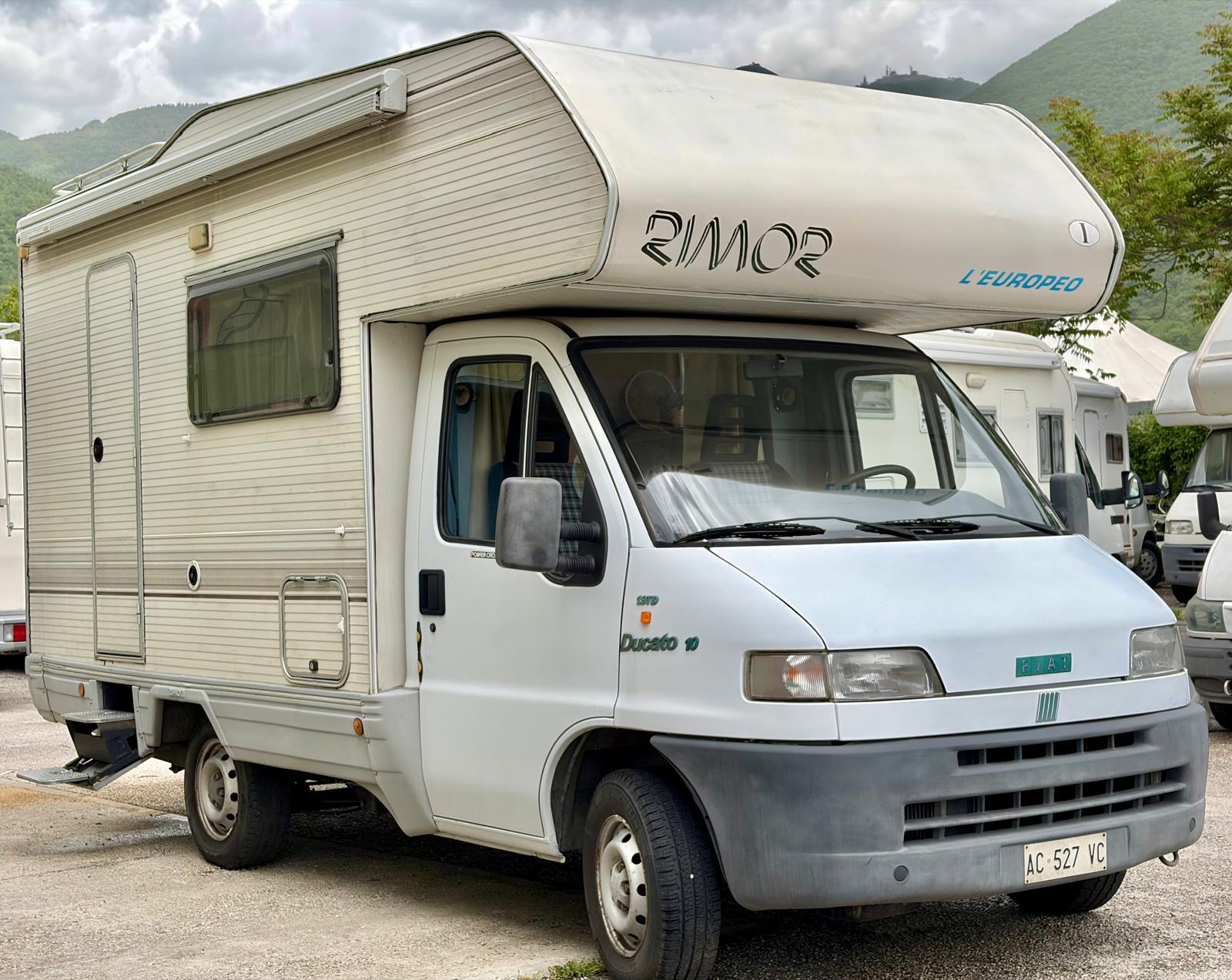 MANSARDATO RIMOR EUROPEO - Camper Mansardato in vendita da Ippocamper