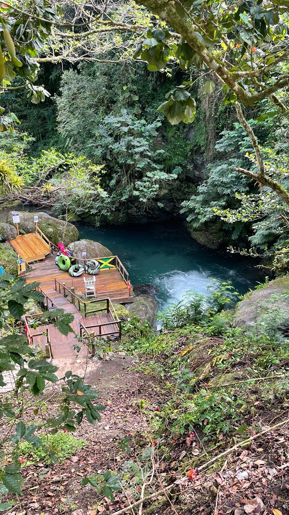 Blue Mountain Whirlpool - Image 21