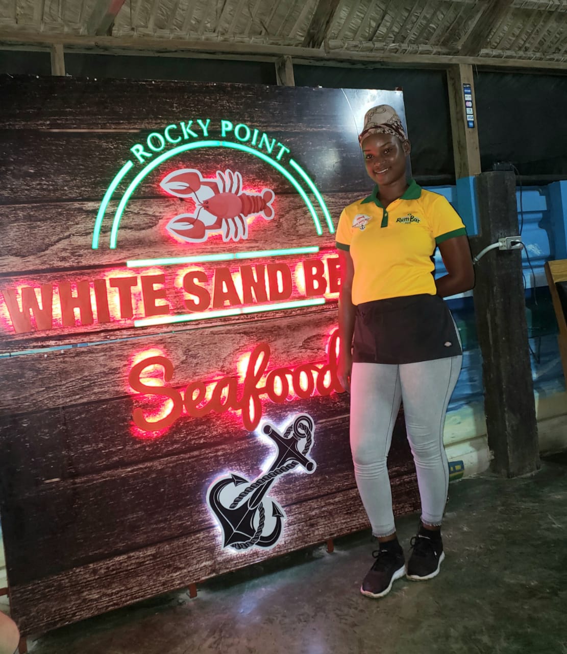 White Sand Beach Seafood Restaurant - Image 14