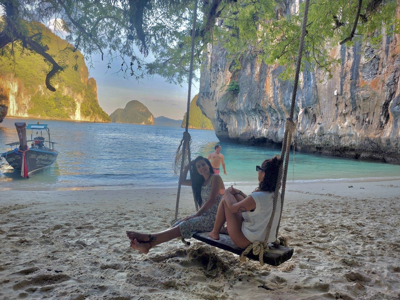 Hong island  photo