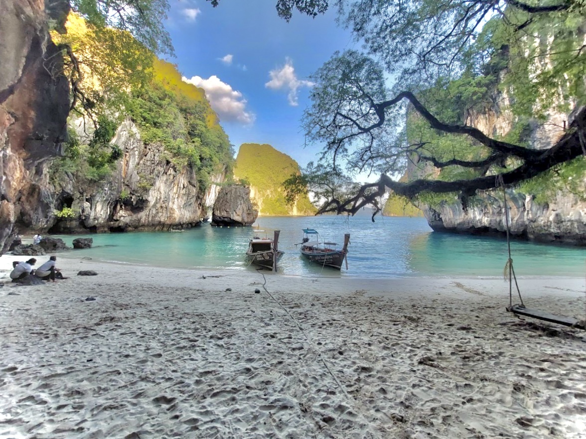 Hong island 