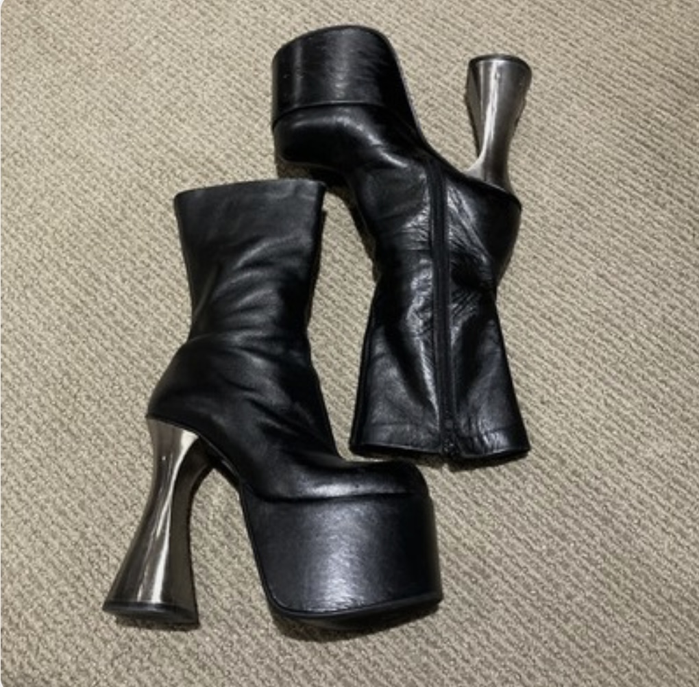 Luichiny platform boots black silver heel