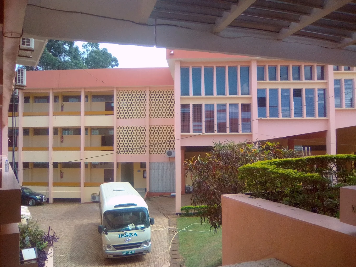 Les bâtiments de l'ISSEA, à Yaoundé