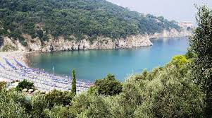 Bay of San Montano