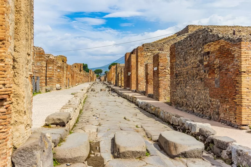 Pompeii walking tour photo 6