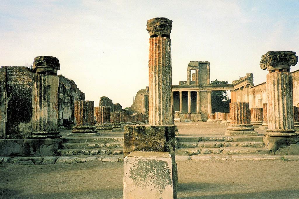 Pompeii walking tour photo 9