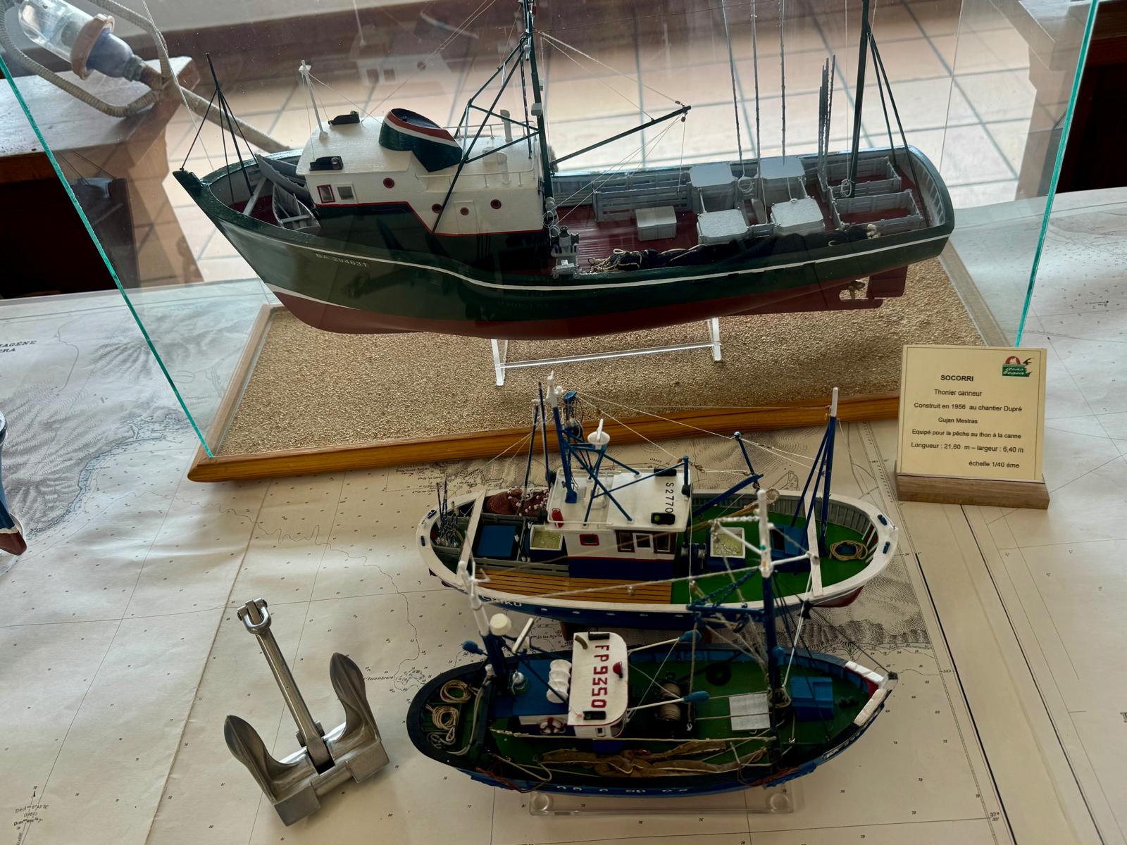 <p style="text-align: center">EXPOSITION DE BATEAUX DE PÊCHE </p><p style="text-align: center">A LA GRILLERIE ST JEAN DE LUZ</p> - Image 10