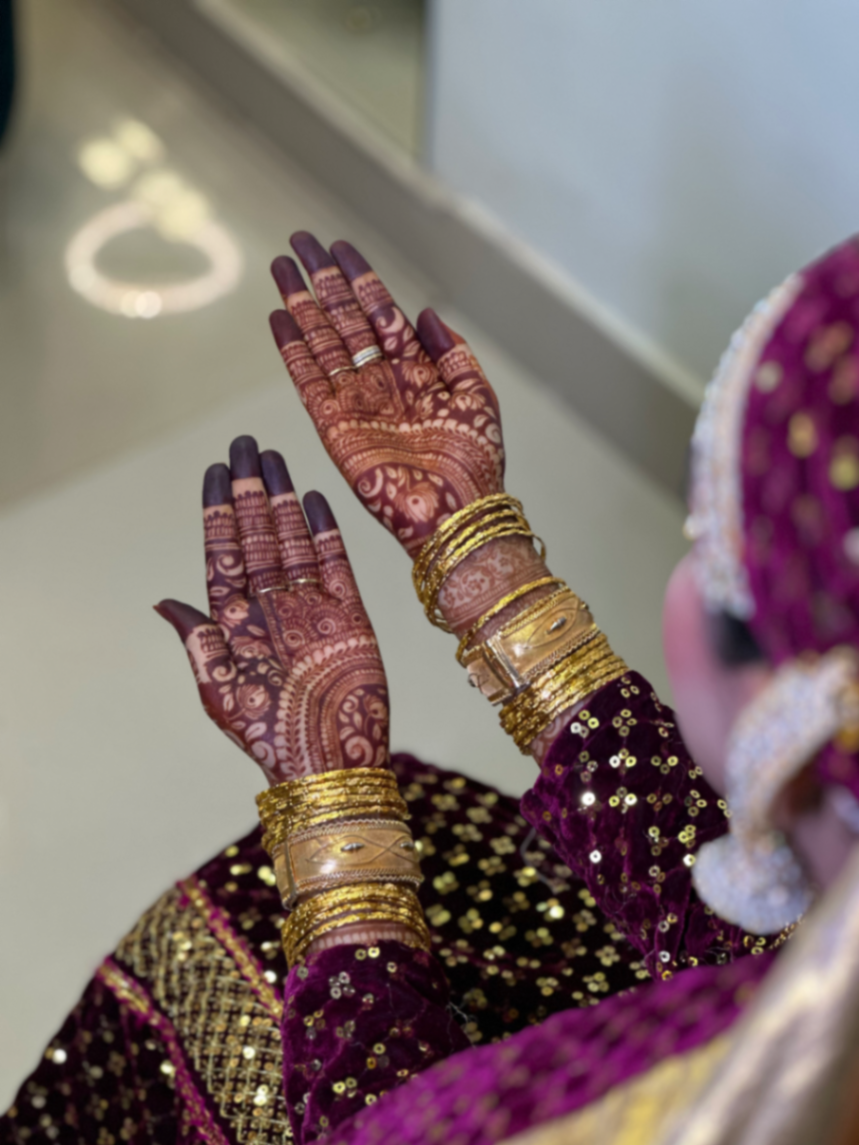 Mehandi by Aleena cover image