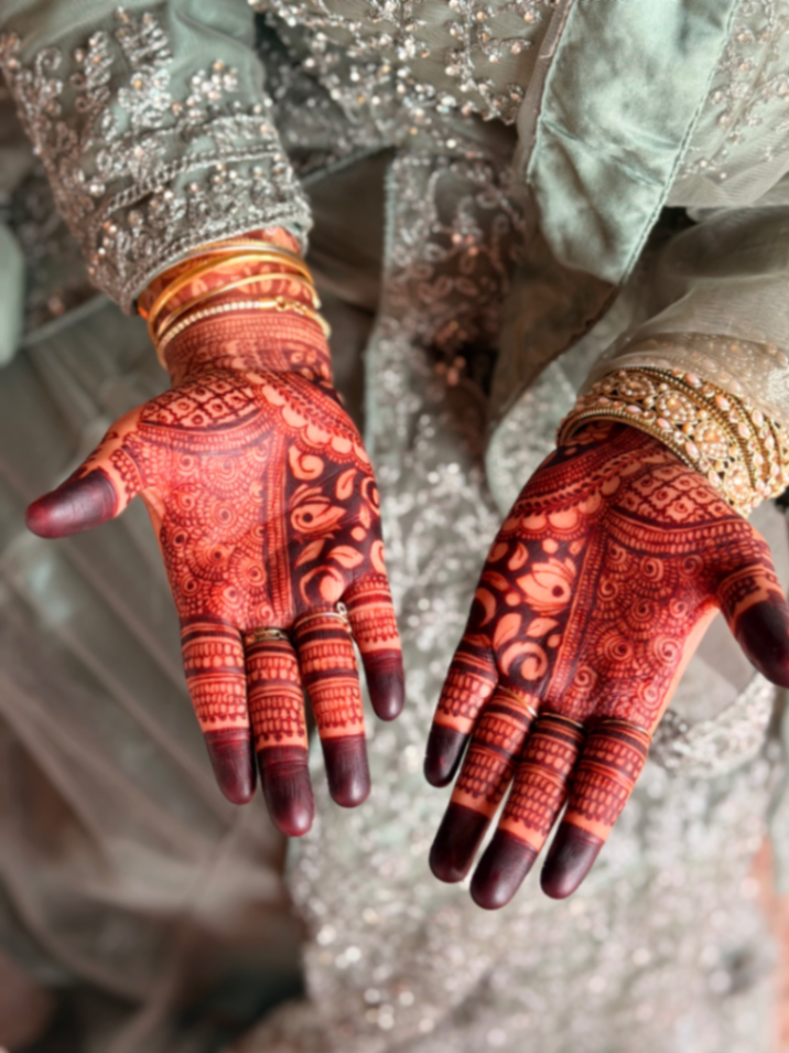 Mehandi by Aleena wedding portfolio