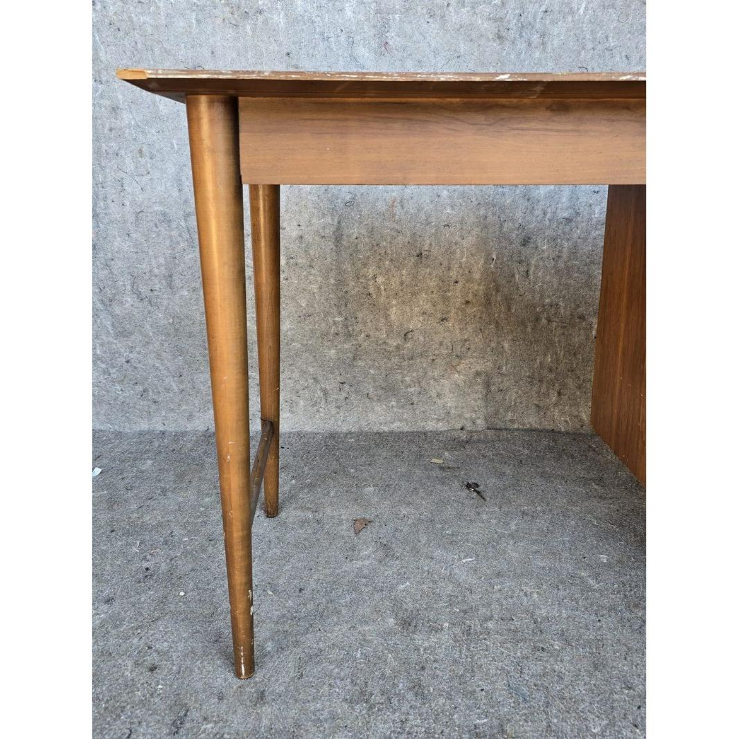 Free Delivery - Vintage Maddox Mid Century Modern MCM Desk  image | Ivy Store