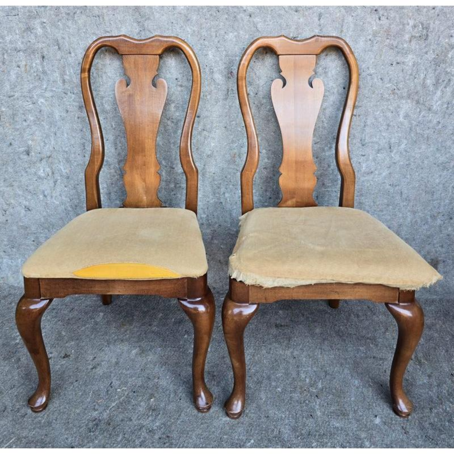 Free Delivery - THOMASVILLE 6 Vintage Wood Dining Chairs Image #2 | Ivy Store
