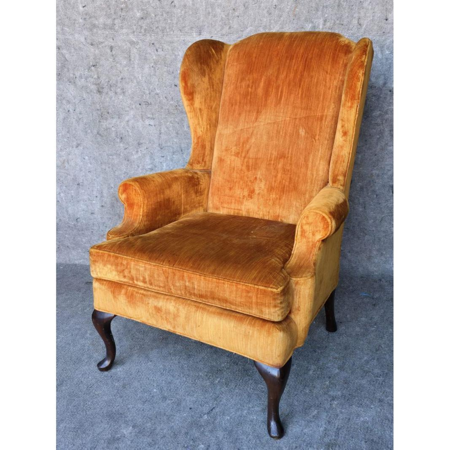 Free Delivery - Pair CLYDE PEARSON Lane Vintage Queen Anne Style Wing Back Lounge Chairs  Image #2 | Ivy Store