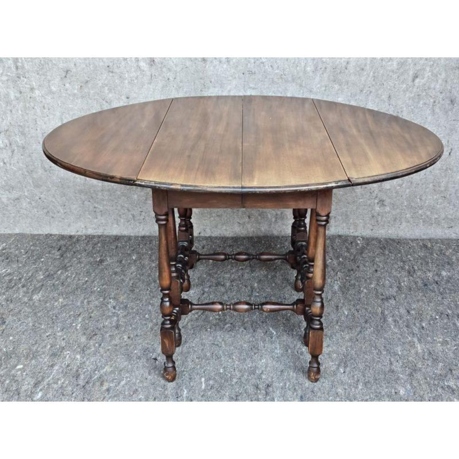 Free Delivery - Vintage Drop Leaf Gate Leg Dining Table Image #2 | Ivy Store