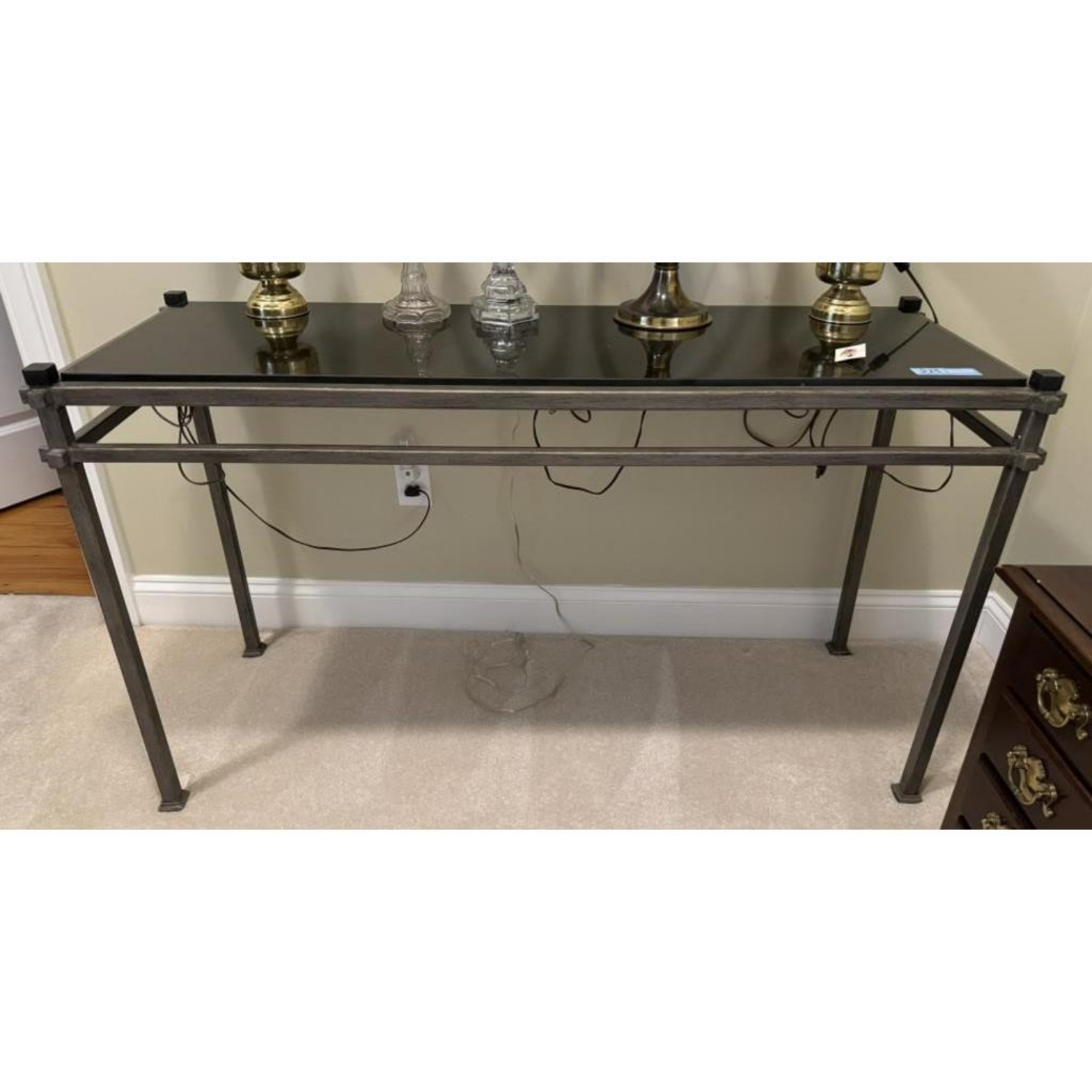 Free Delivery - Marble Top Metal Base Table for Stylish Home Decor Image #1 | Ivy Store