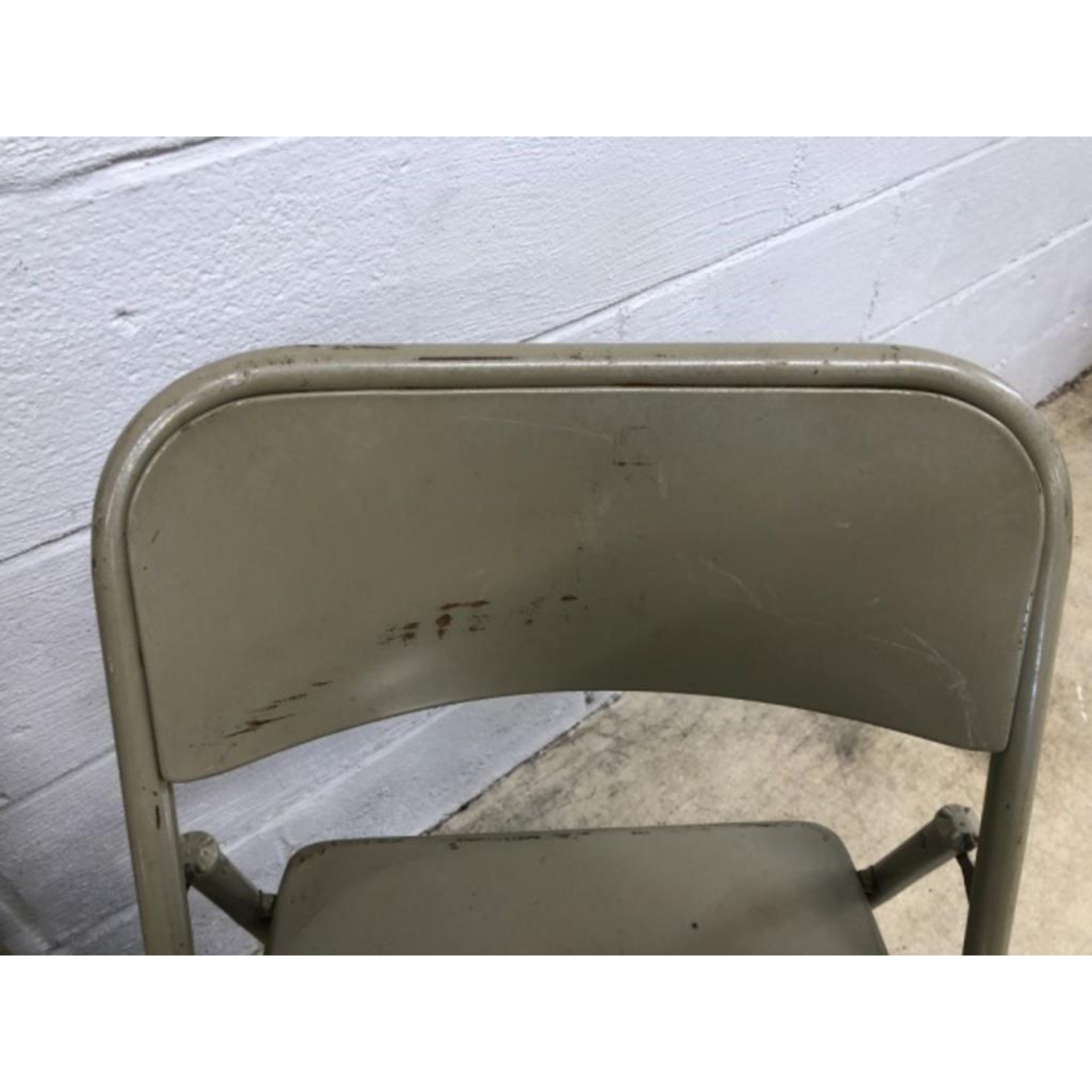 Free Delivery - Metal Folding Chairs Set of Four Vintage Utility Seating Portable image | Ivy Store