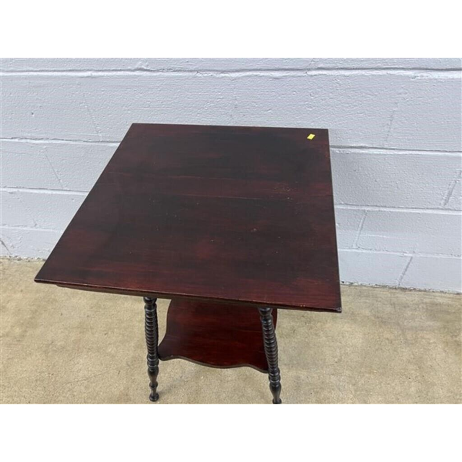Free Delivery - Vintage Parlor Table Side Table Accent with Storage Shelf image | Ivy Store