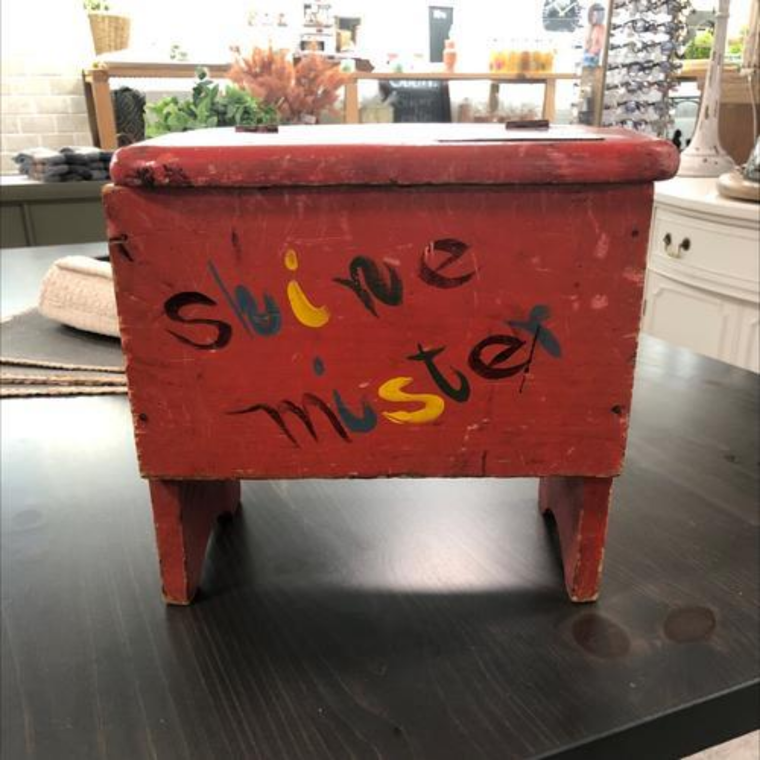 Free Delivery - Red Shoe Shine Stool image | Ivy Store
