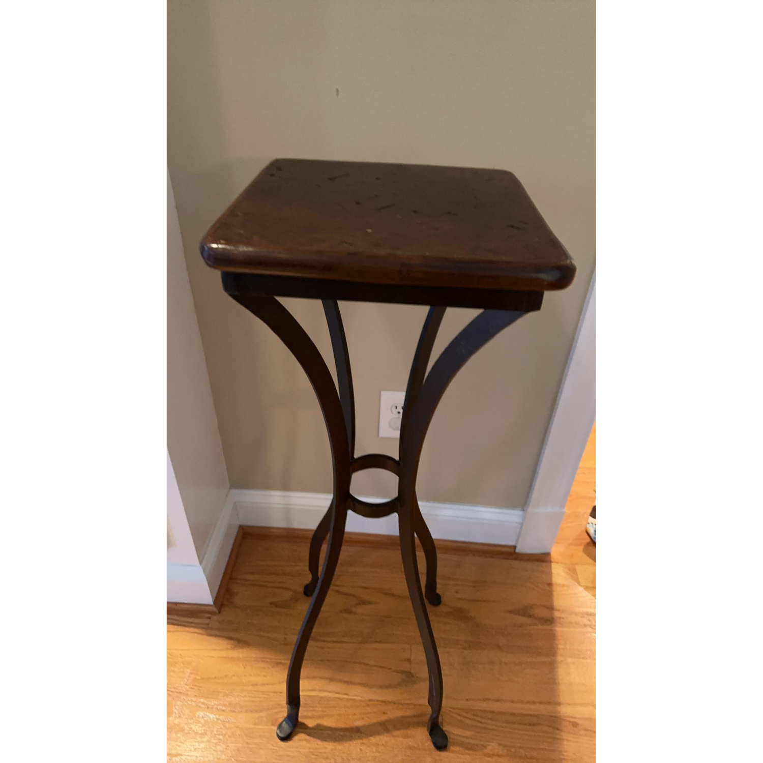Free Delivery - Pier One Coco Bark Table Set with Replacement Tops image | Ivy Store