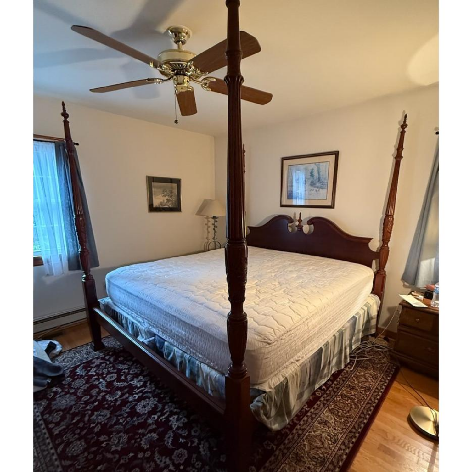 Free Delivery - Chippendale Style Four Poster King Bed with Cherry Finish Image #1 | Ivy Store
