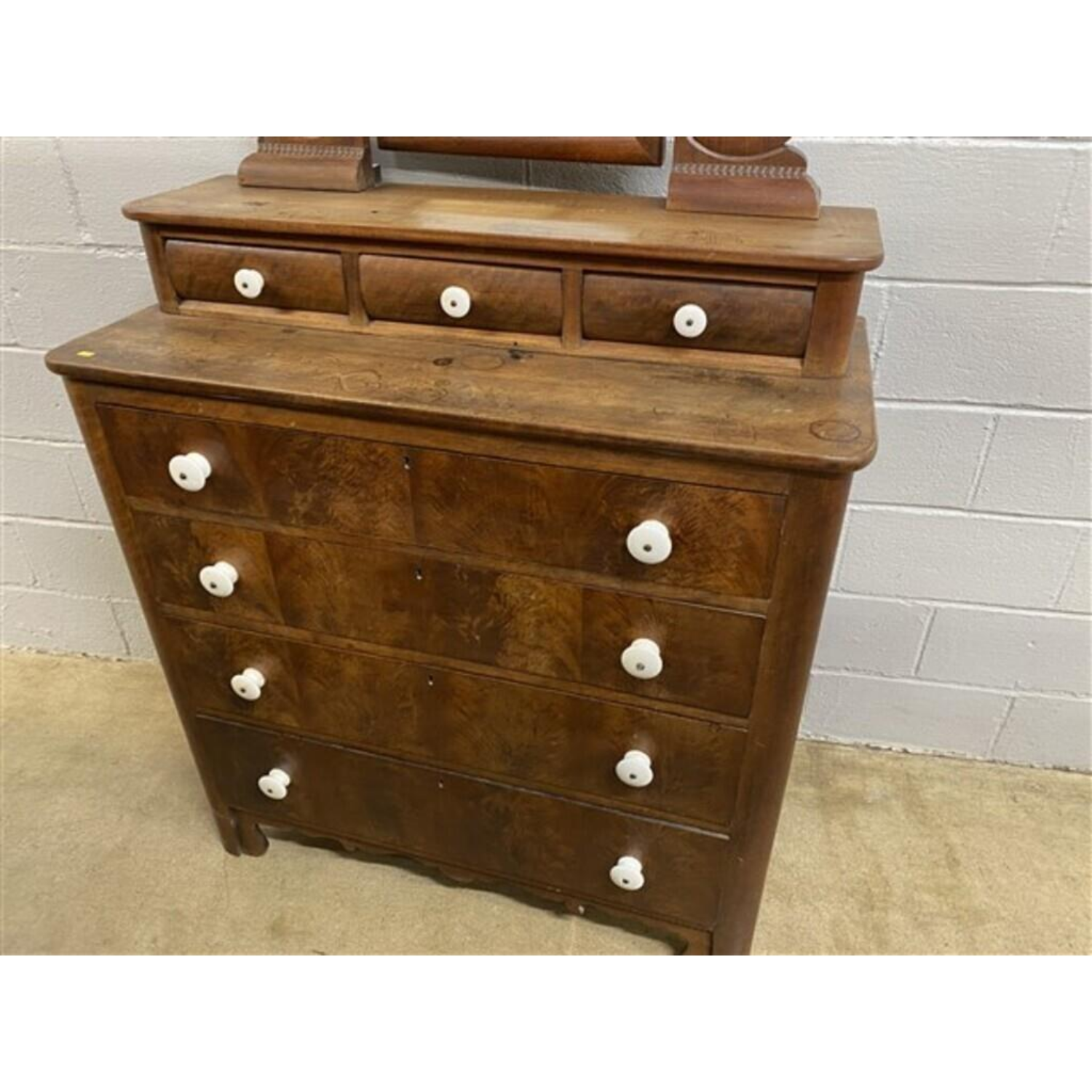 Free Delivery - Antique 4-Drawer Dresser with Mirror Vintage Chest of Drawers image | Ivy Store