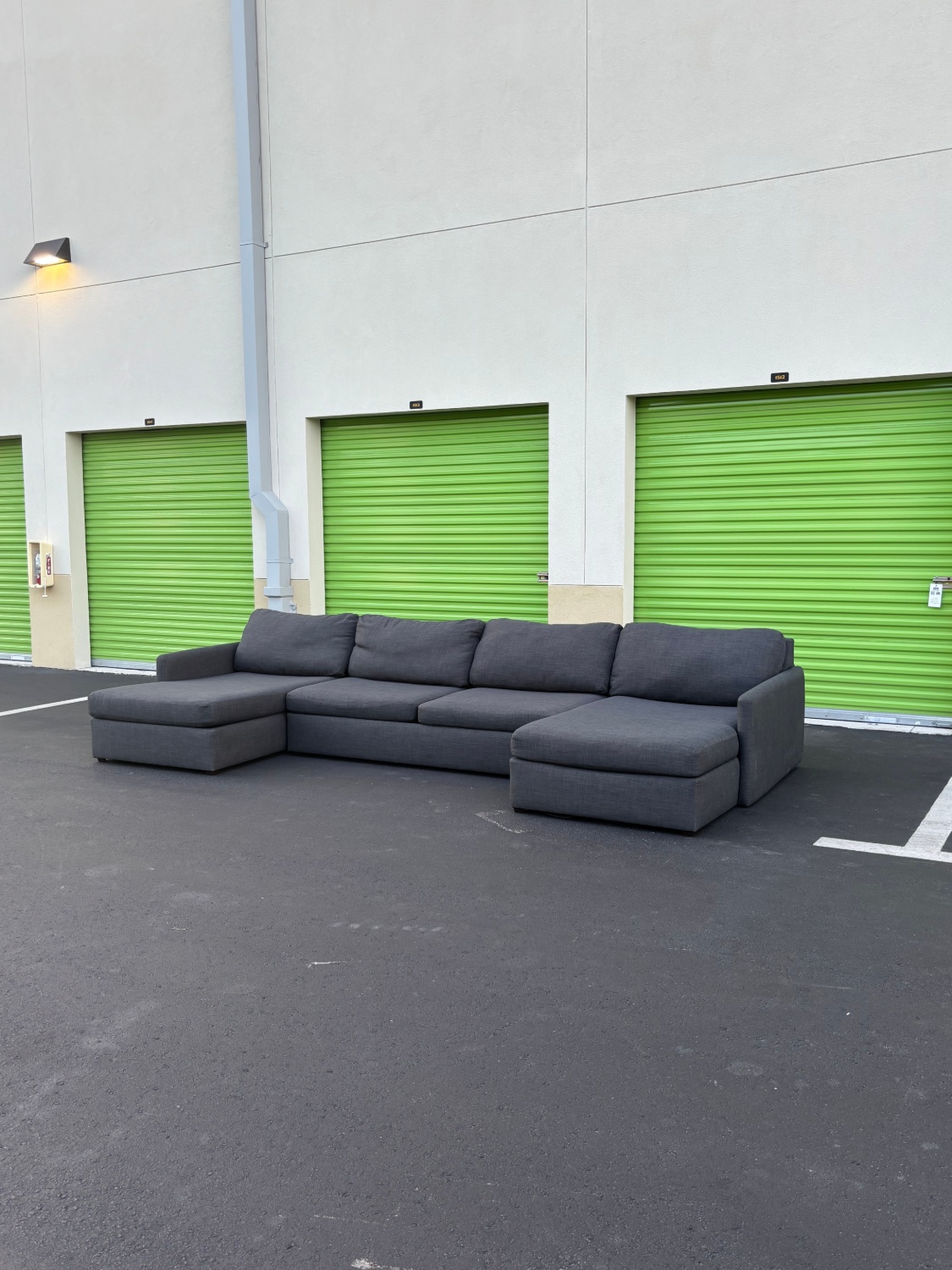 American Signature Sectional Sofa Image #2 | Ivy Store