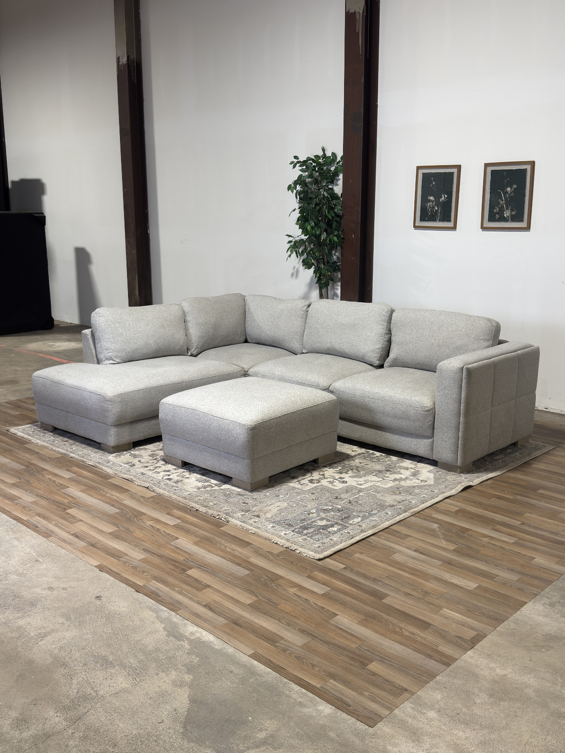 Cotsco Sectional Sofa 🚛 Delivery Available Image #2 | Ivy Store