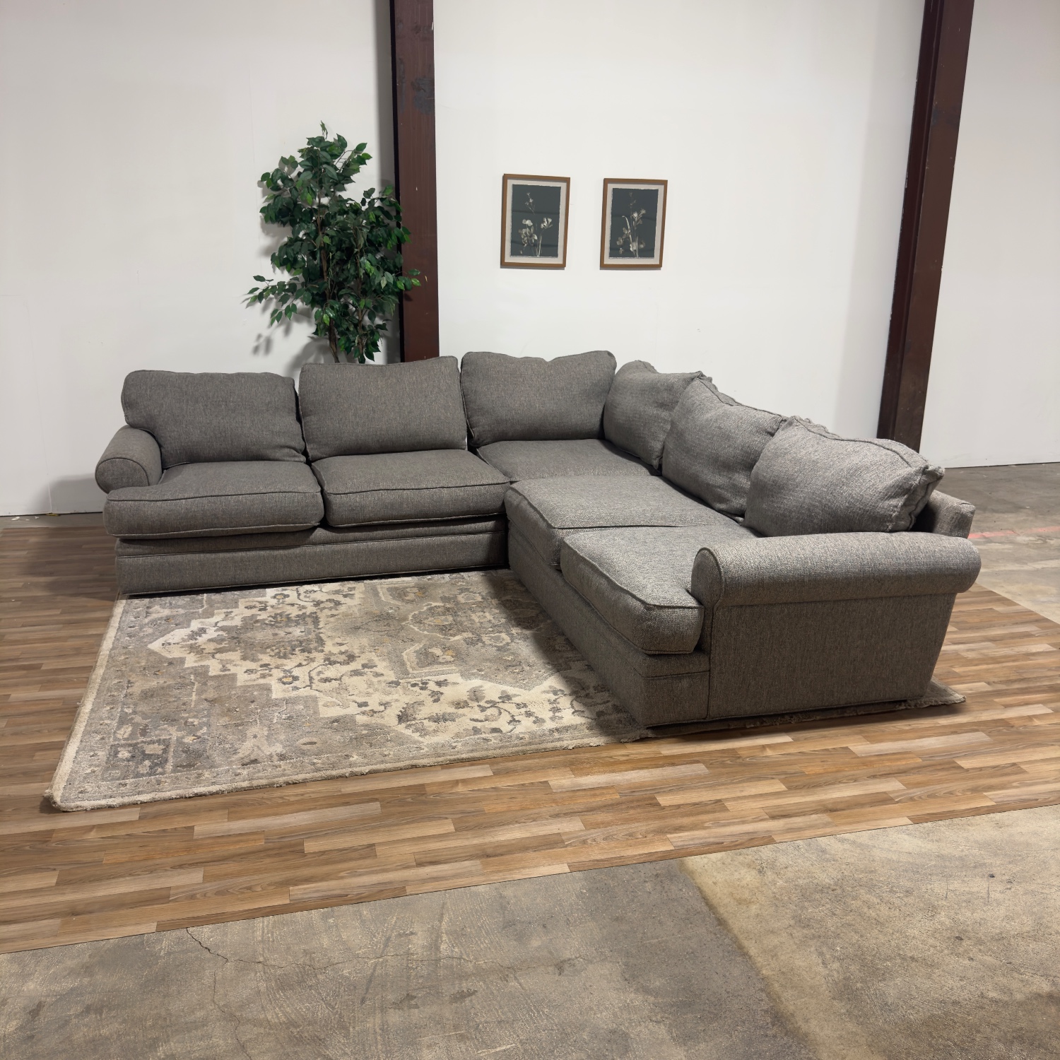 Deep Seated Sectional Sofa 🚛 Delivery Available image | Ivy Store