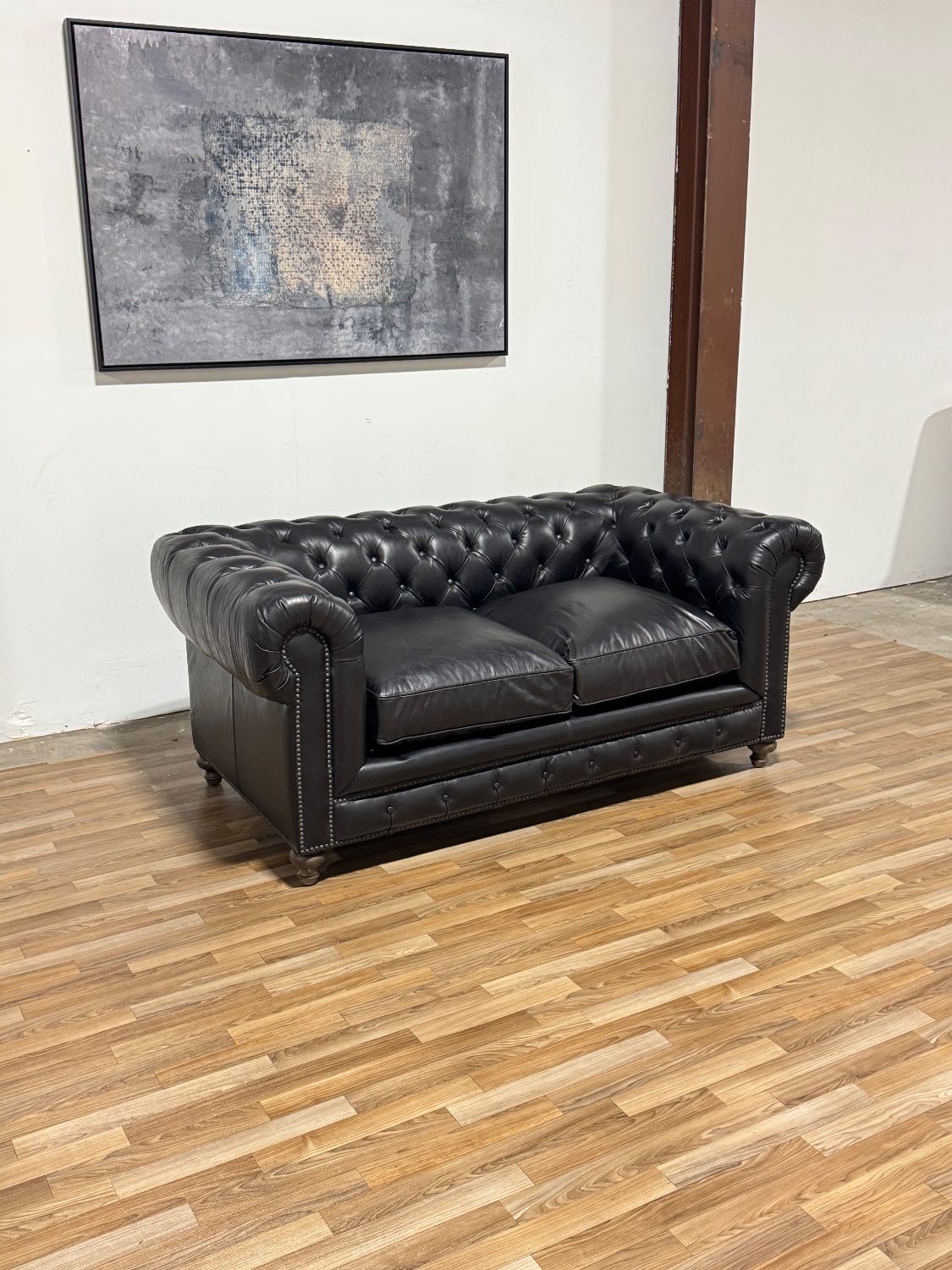 Black Leather Chesterfield Sofa (Retail $3,780) Image #2 | Ivy Store