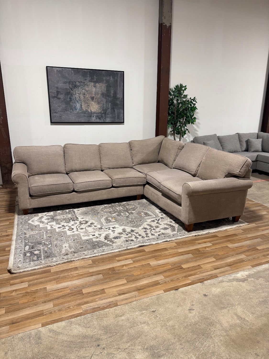 Haverty Sectional Sofa 🚛 Delivery Available Image #2 | Ivy Store
