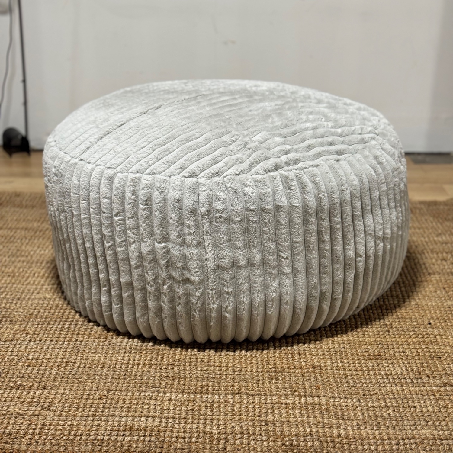 Giant Bean Bag 🚛 Delivery Available Image #1 | Ivy Store