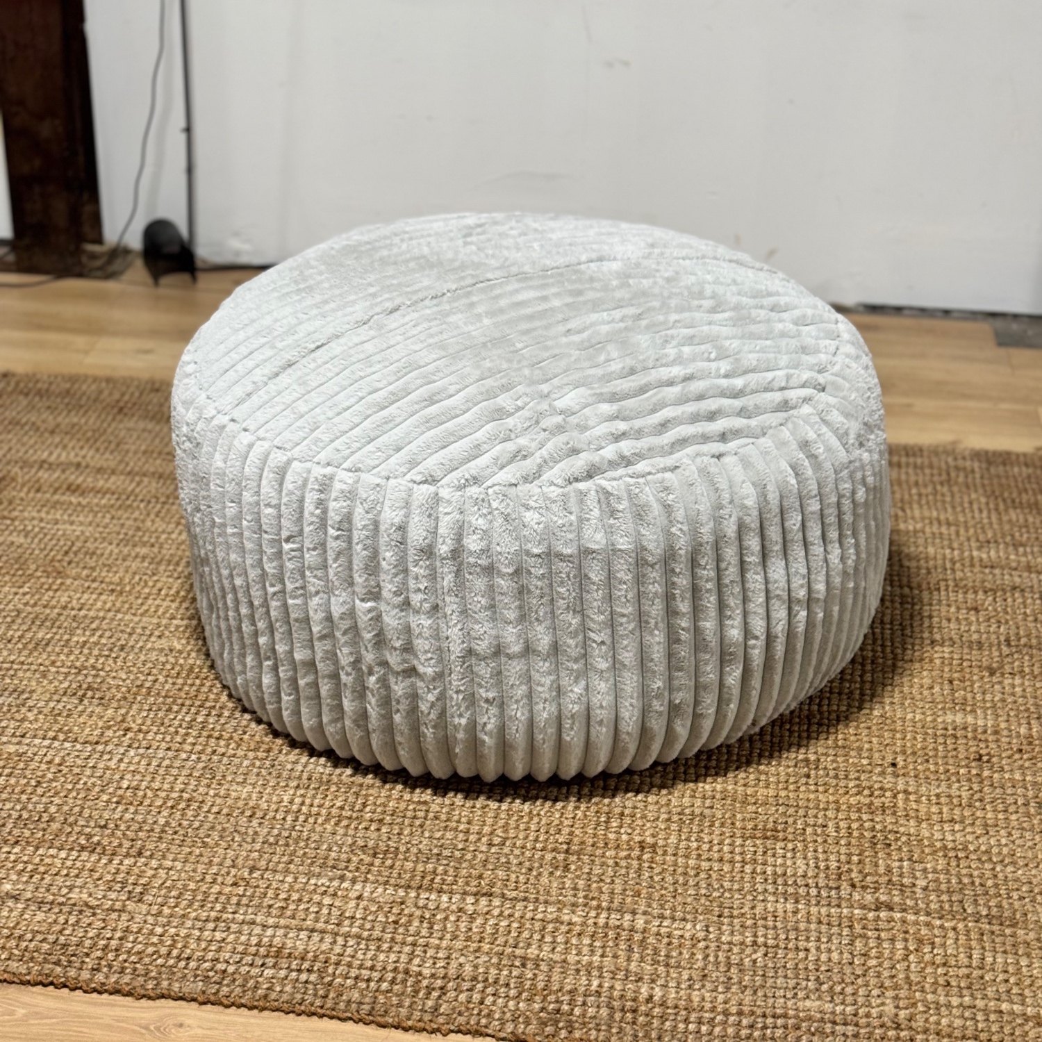 Giant Bean Bag 🚛 Delivery Available Image #2 | Ivy Store