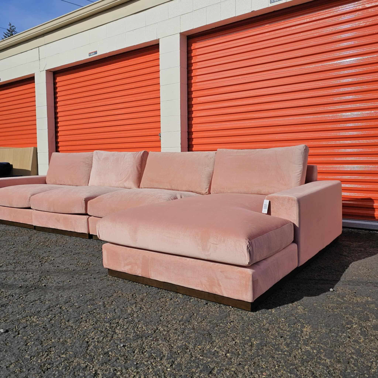 🛋️ Joybird Holt Grand Modular L-Sectional in Pink 🚛 Delivery Available image | Ivy Store