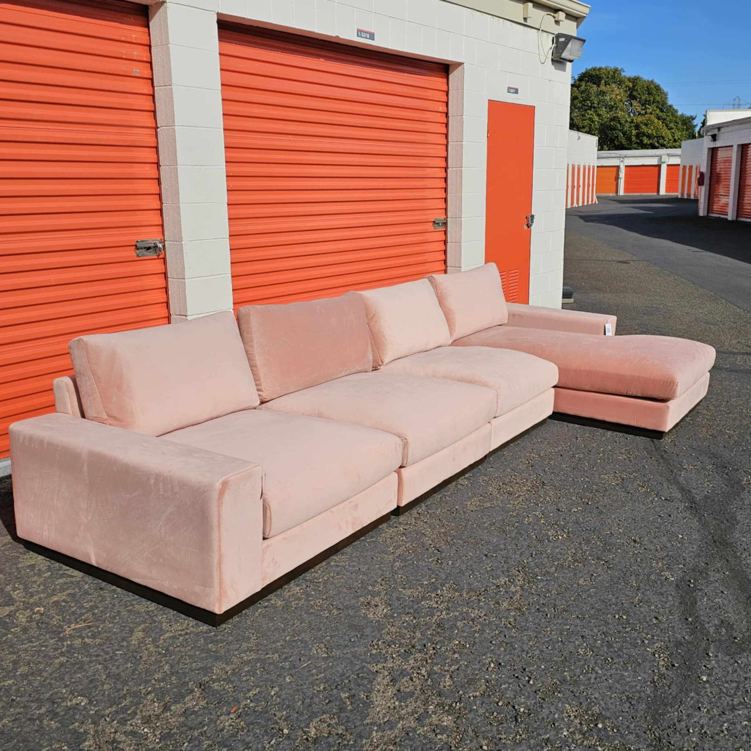 🛋️ Joybird Holt Grand Modular L-Sectional in Pink 🚛 Delivery Available image | Ivy Store