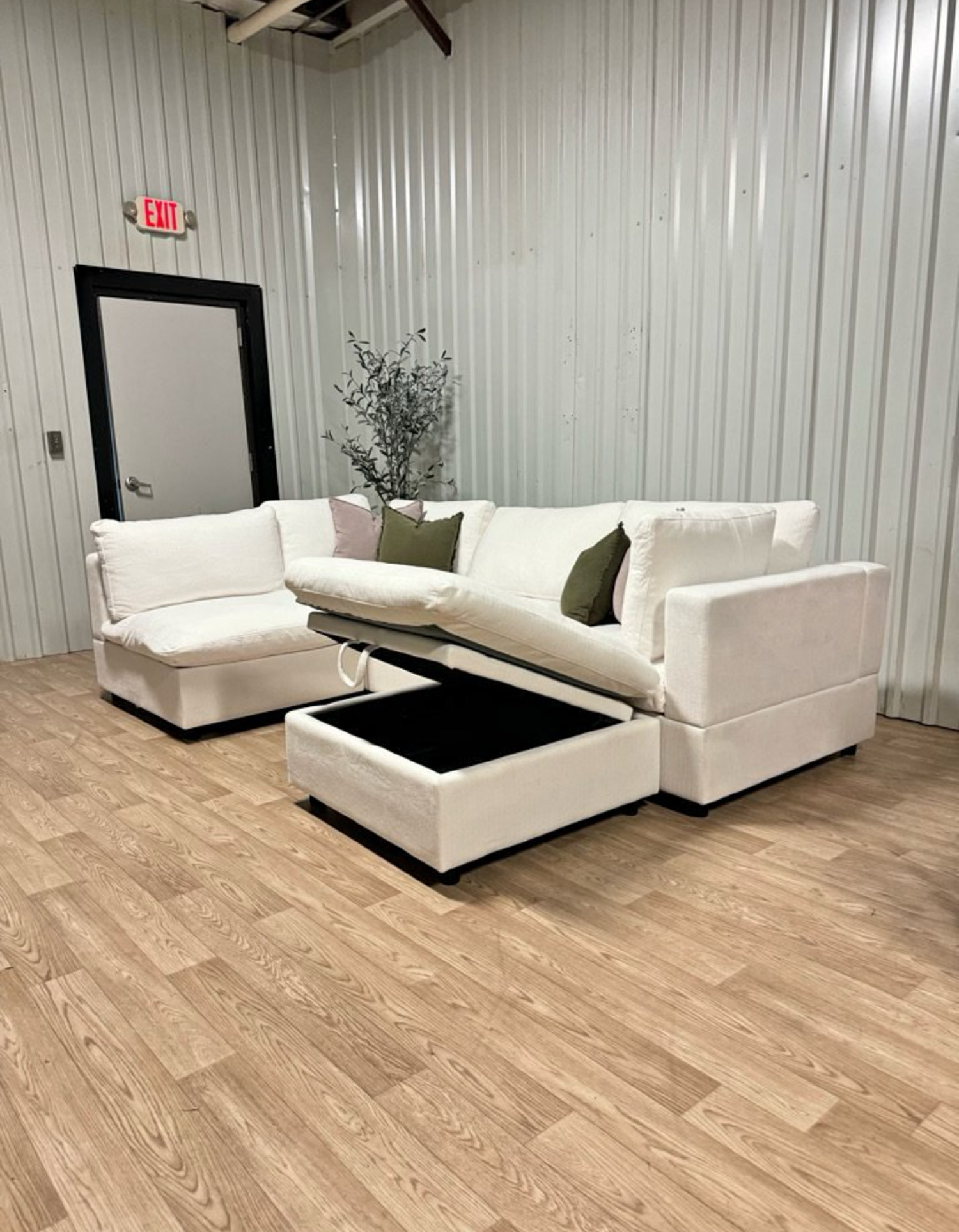 NEW - Cloud Modular Sectional (FREE Delivery) Image #2 | Ivy Store