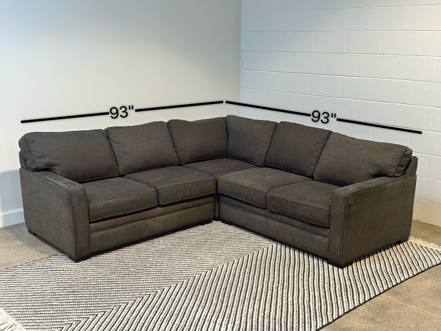 🛋️ Macy's 3-Piece Sectional Couch in Charcoal 🛻 Delivery Available image | Ivy Store