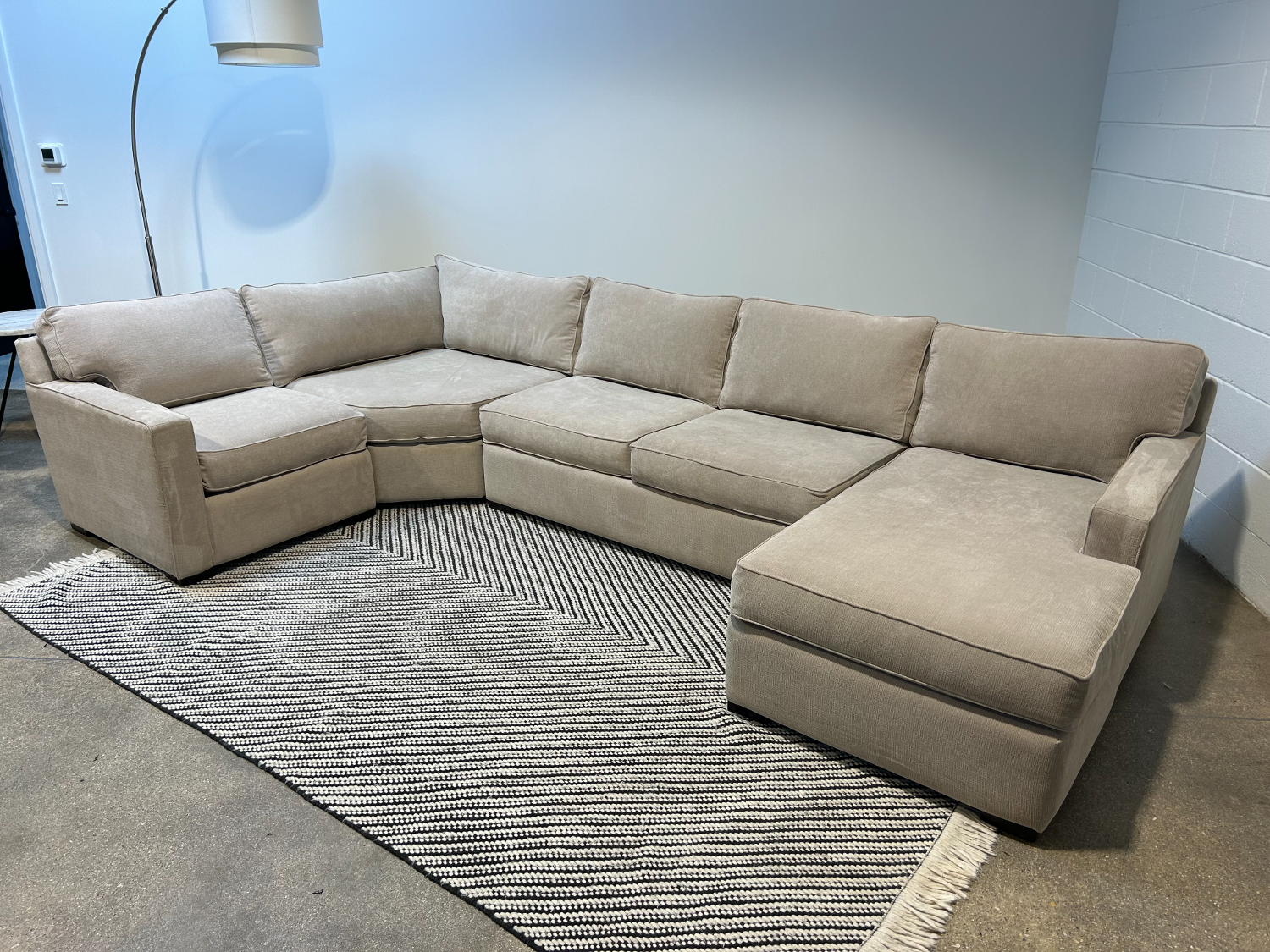 🛋️ Macy's Radley Sectional in Beige 🚛 Delivery Available Image #1 | Ivy Store