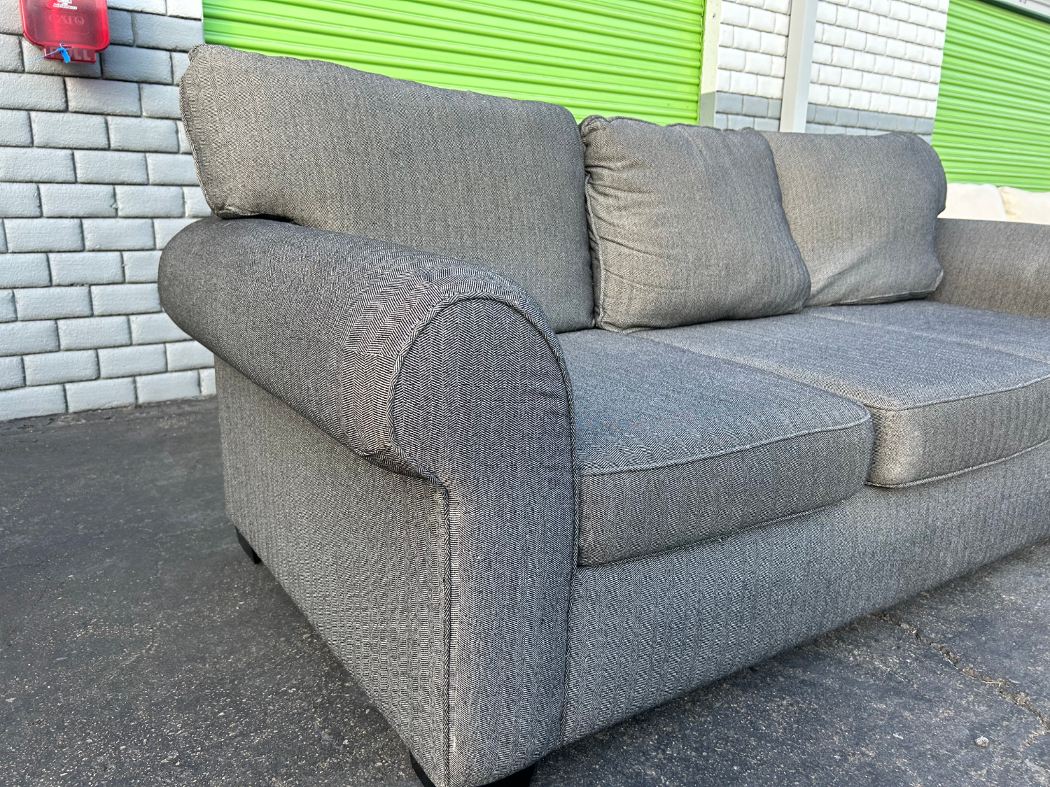Beautiful Refurbished 🧼 3 Seater Couch - Delivery Available! Image #2 | Ivy Store