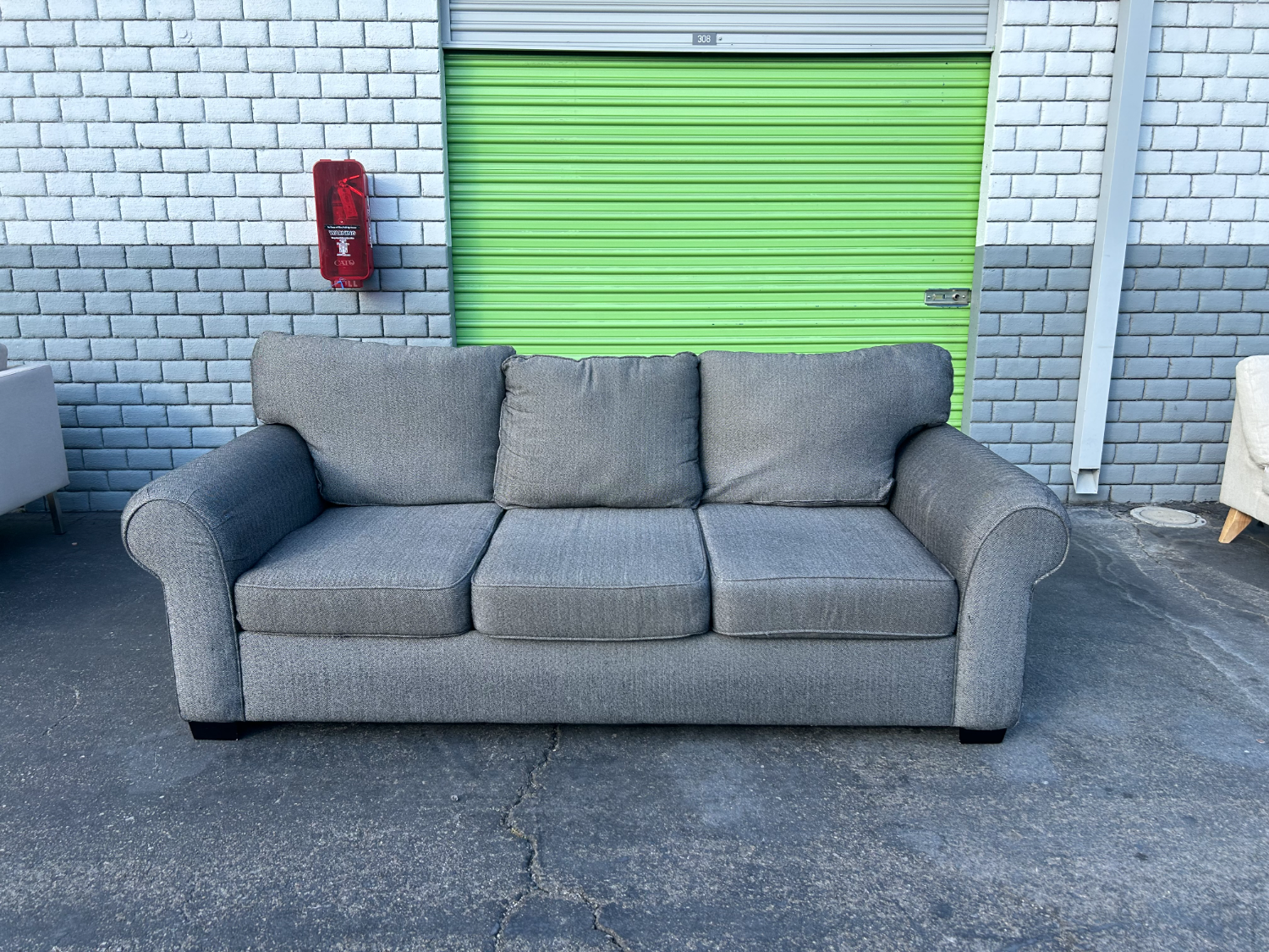 Beautiful Refurbished 🧼 3 Seater Couch - Delivery Available! Image #1 | Ivy Store