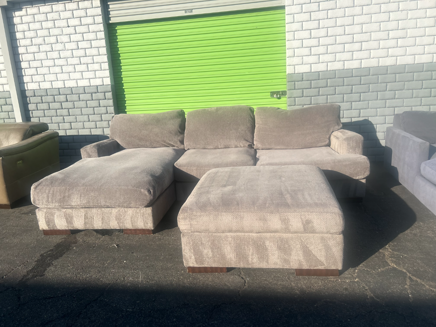 Beautiful Refurbished 🧼 Ashley's Sectional Couch - Delivery Available! Image #2 | Ivy Store