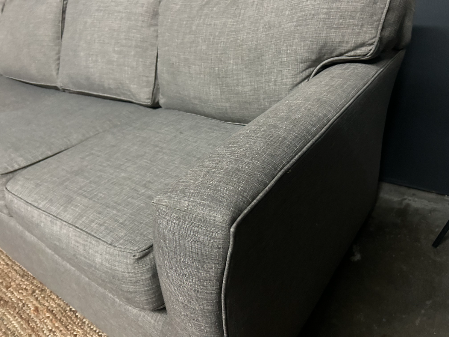 Beautiful Refurbished 🧼 Living Spaces Sectional Couch - Delivery Available! image | Ivy Store