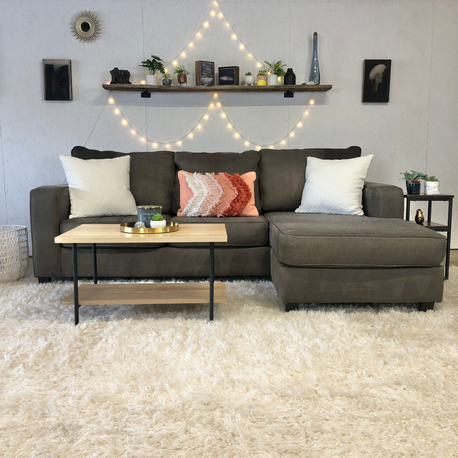(60% OFF)Ashley Furniture Sectional w/ Reversible Chaise FREE DELIVERY Image #1 | Ivy Store