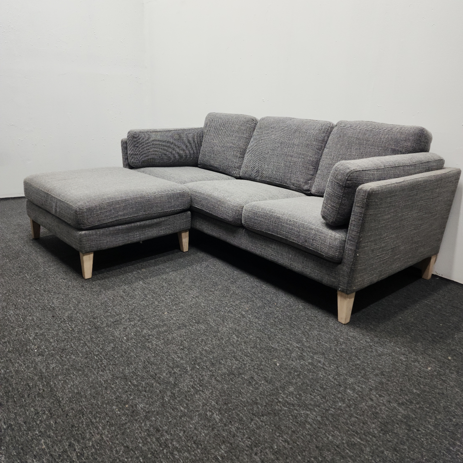 (45% OFF) Noelle Graphite Woven Sectional Sofa w/Ottoman FREE DELIVERY image | Ivy Store