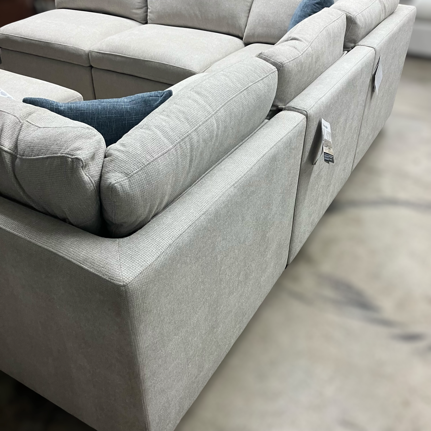 Thomasville Rockford 6PC Fabric Modular Sectional W/ 2 PWR Footrests 🚛DELIVERY AVAILABLE  image | Ivy Store