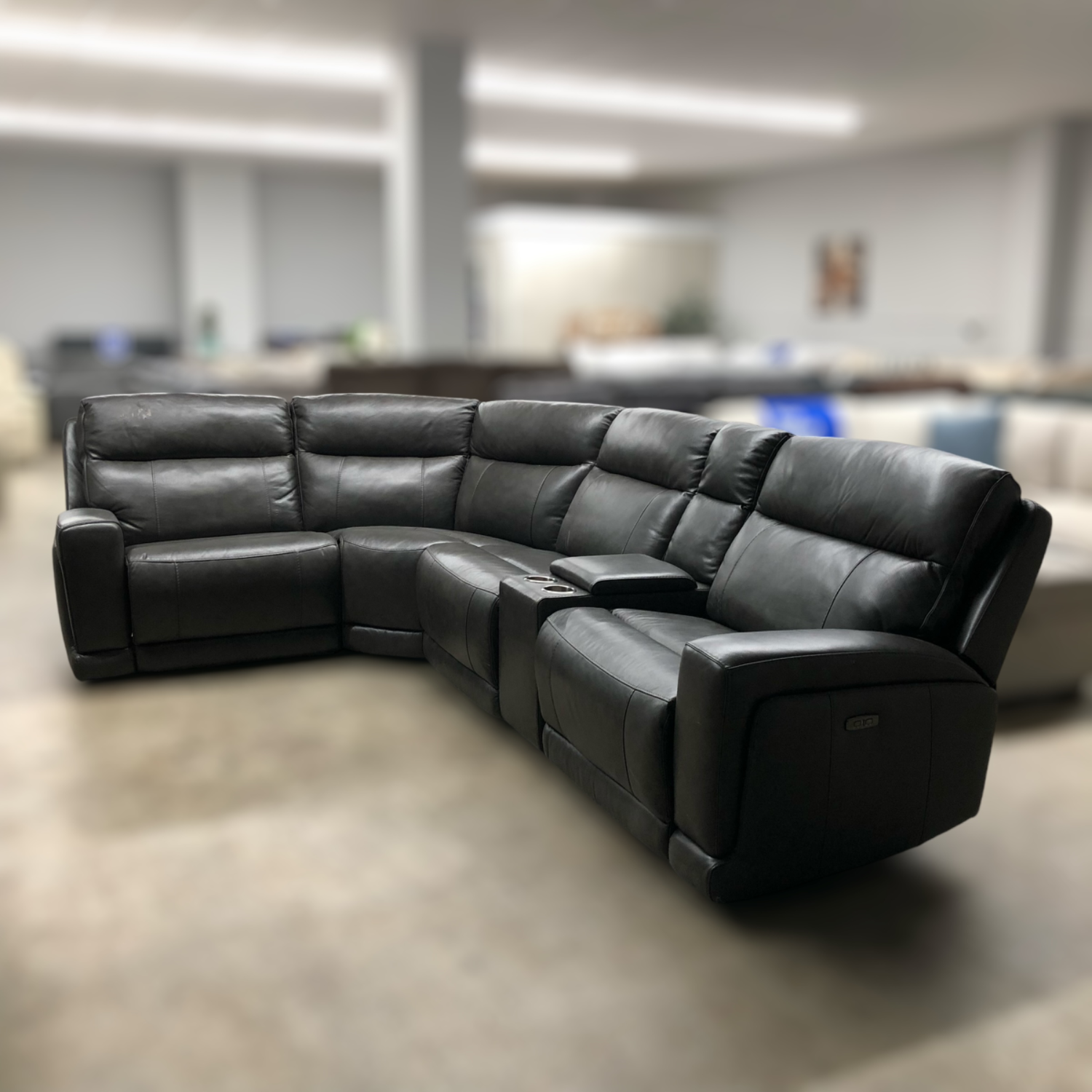 Lauretta 5 PC Leather PWR Reclining Sectional with PWR Headrests image | Ivy Store