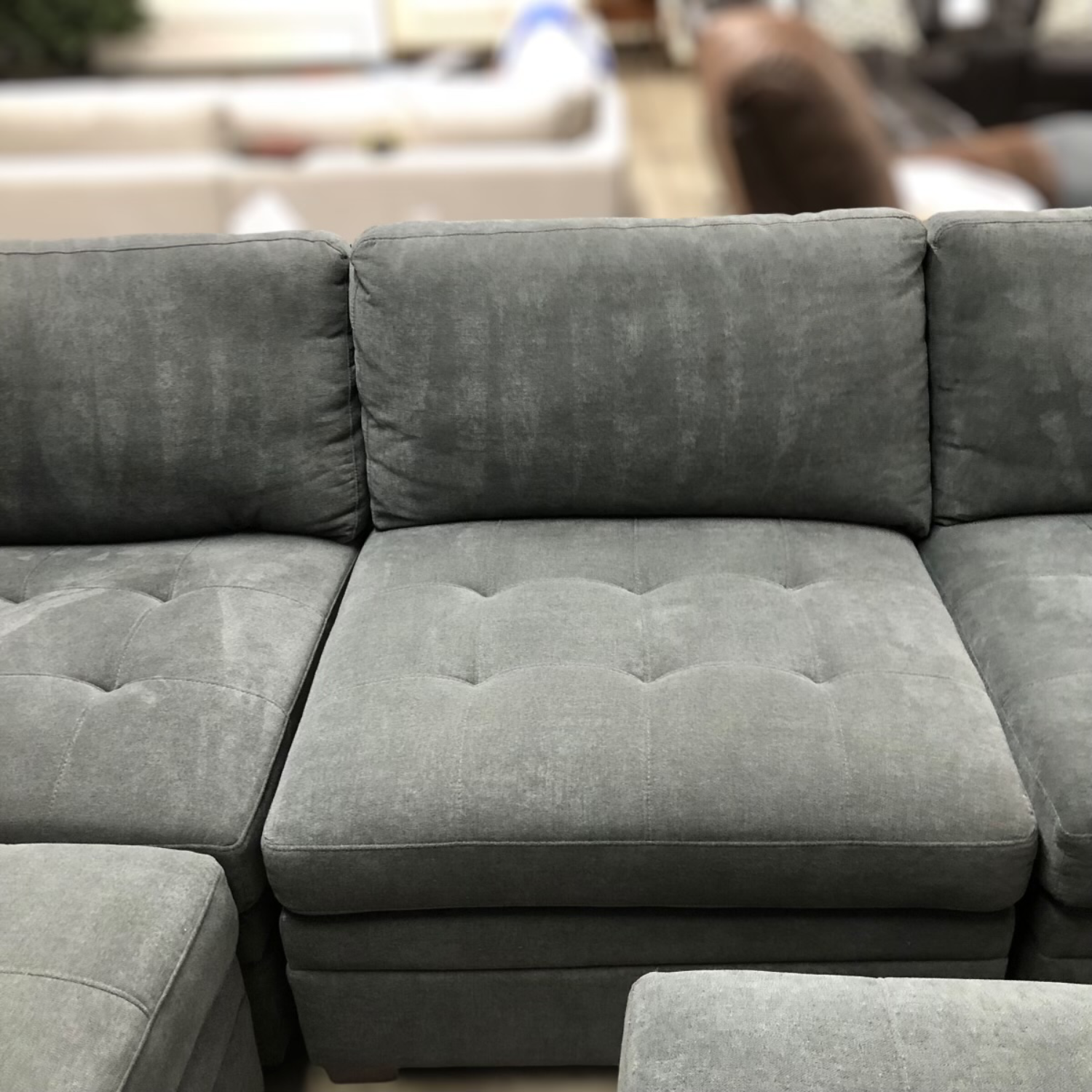 6 Piece Thomasville Tisdale Modular Sectional W/ Storage Ottoman 🚛DELIVERY AVAILABLE image | Ivy Store