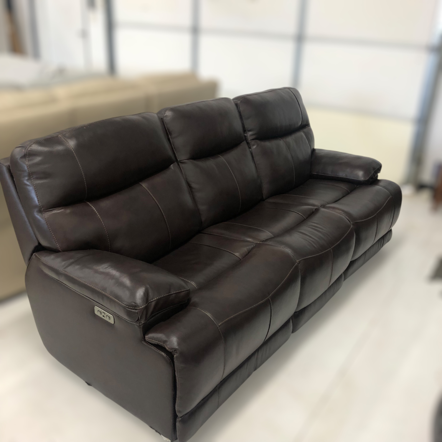 Ridgewin Leather Power Reclining Sofa 🚛DELIVERY AVAILABLE  Image #2 | Ivy Store
