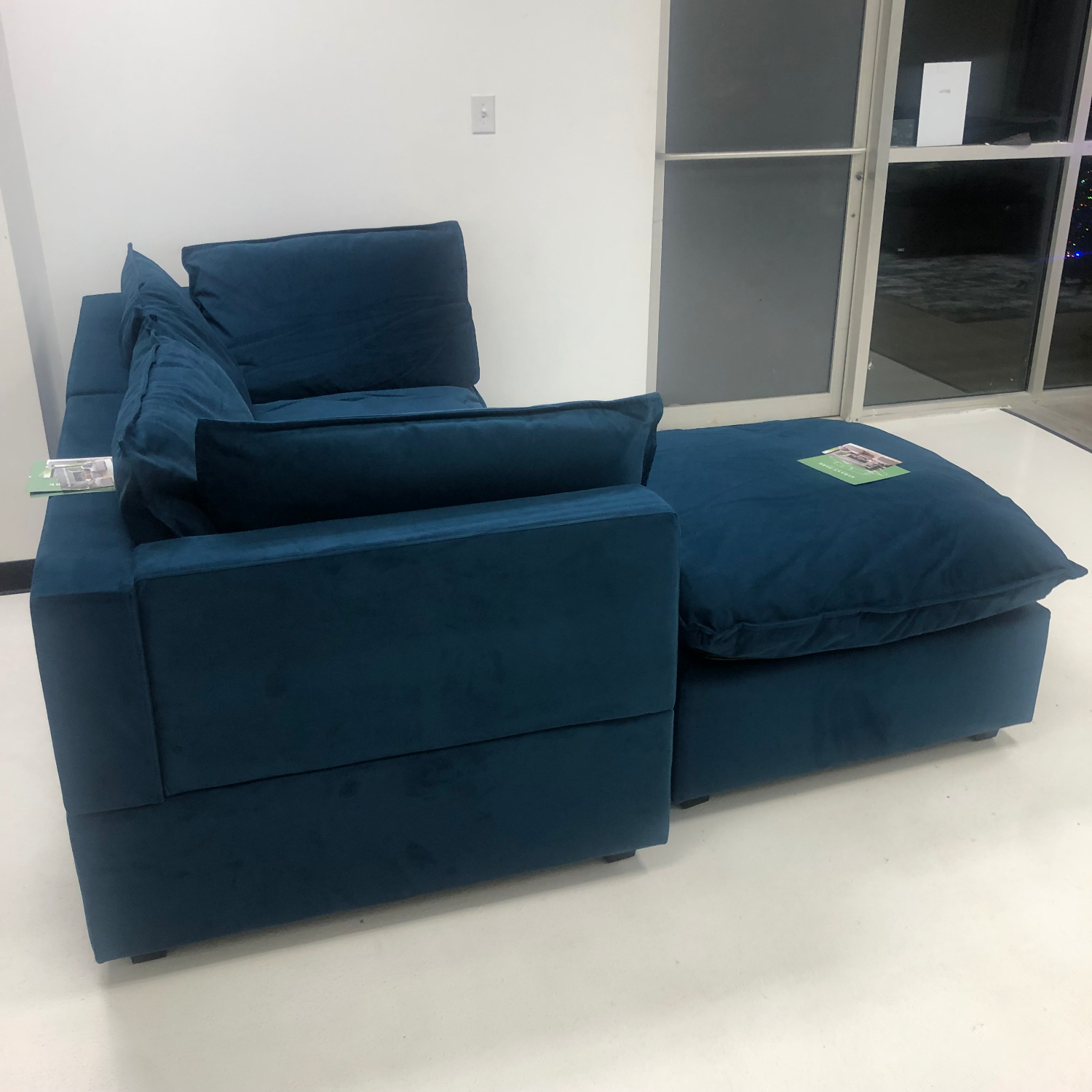 Albany Park Kova Blue  image | Ivy Store