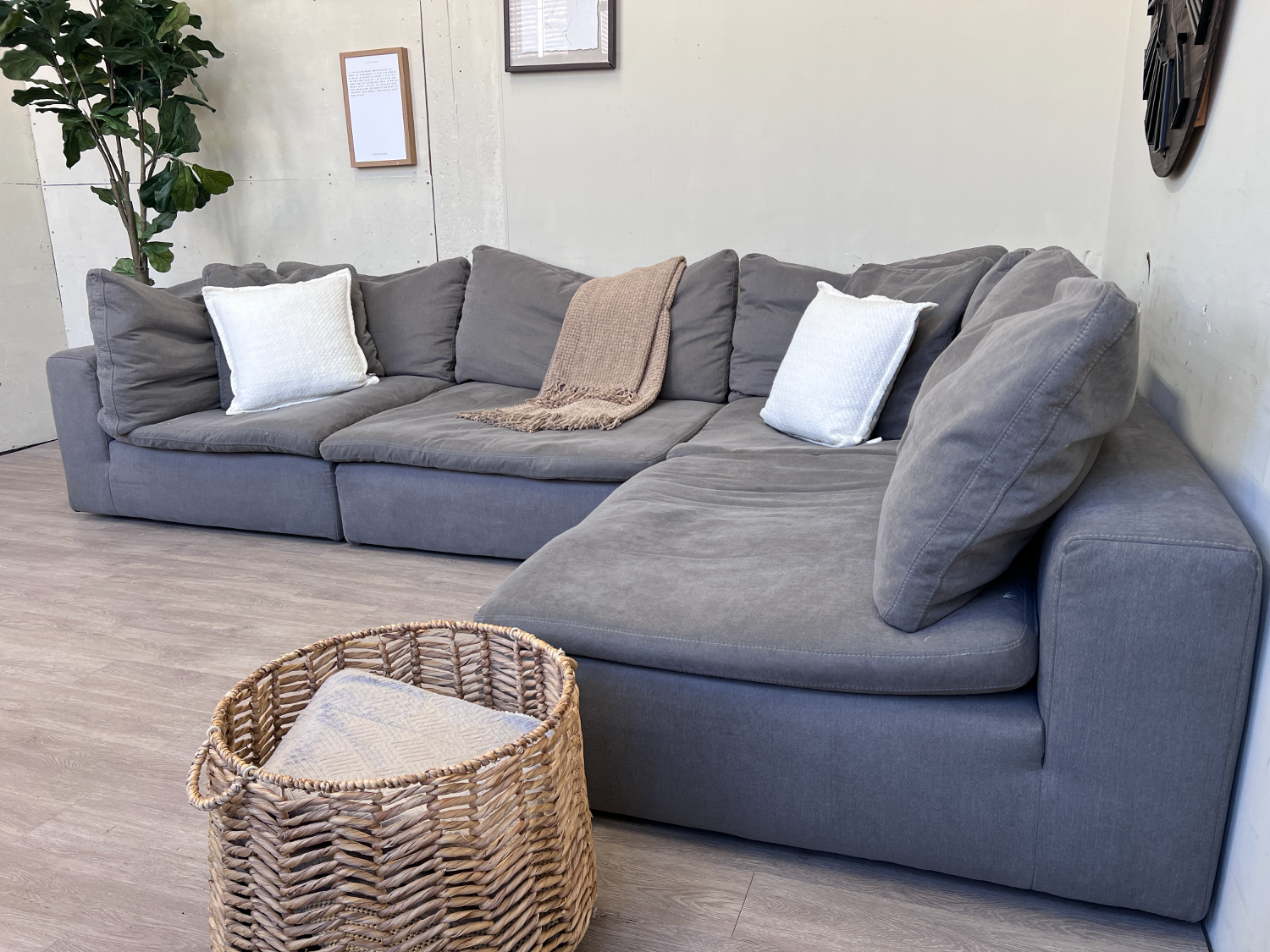 FREE DELIVERY! 🚚 - Bob’s Furniture “Cloud” Modular Rearrangeable Gray Modern Sectional Couch Image #2 | Ivy Store
