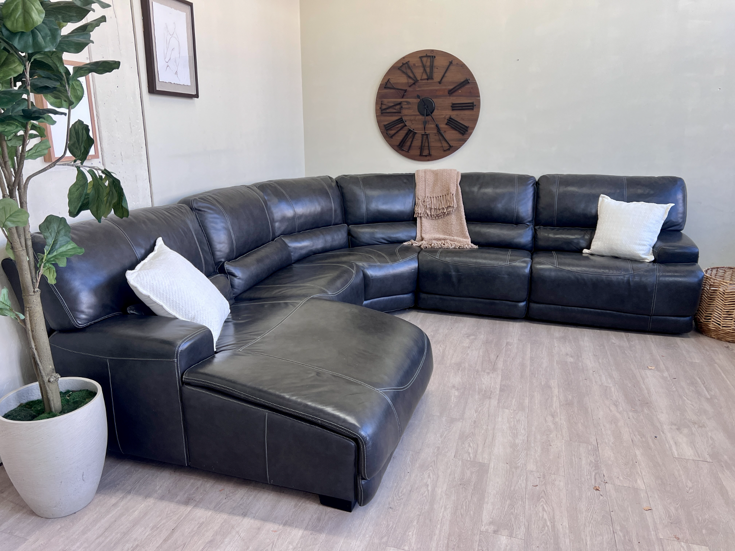 FREE DELIVERY! 🚚 - Macy’s Genuine Real Leather Charcoal Gray Tufted Modern Modular U Sectional Couch Image #1 | Ivy Store